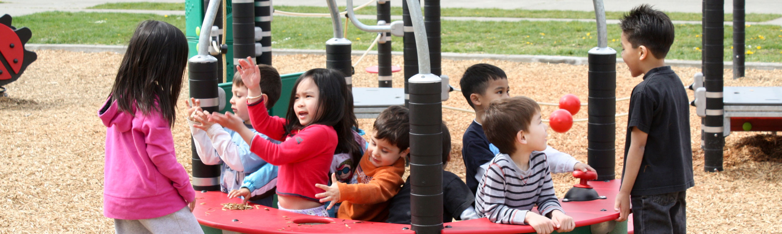 toddler elements play equipment by KOMPAN