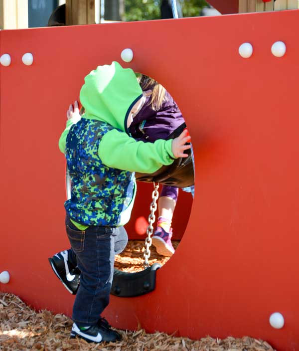 Pretend play equipment for toddler parks